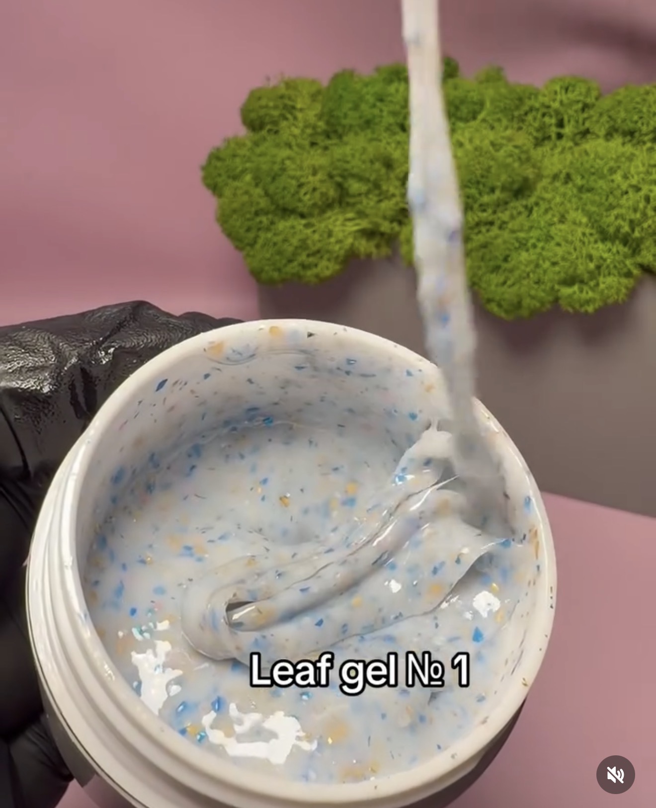 Гель з часточками поталі , Leaf gel № 1 — изображение 2