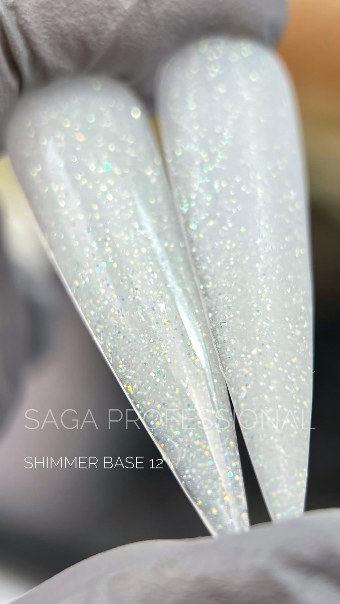 База Saga Shimmer Base № 12 ,15 мл