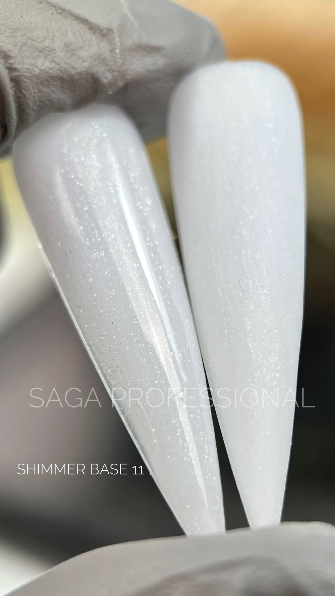 База Saga Shimmer Base № 11 ,15 мл