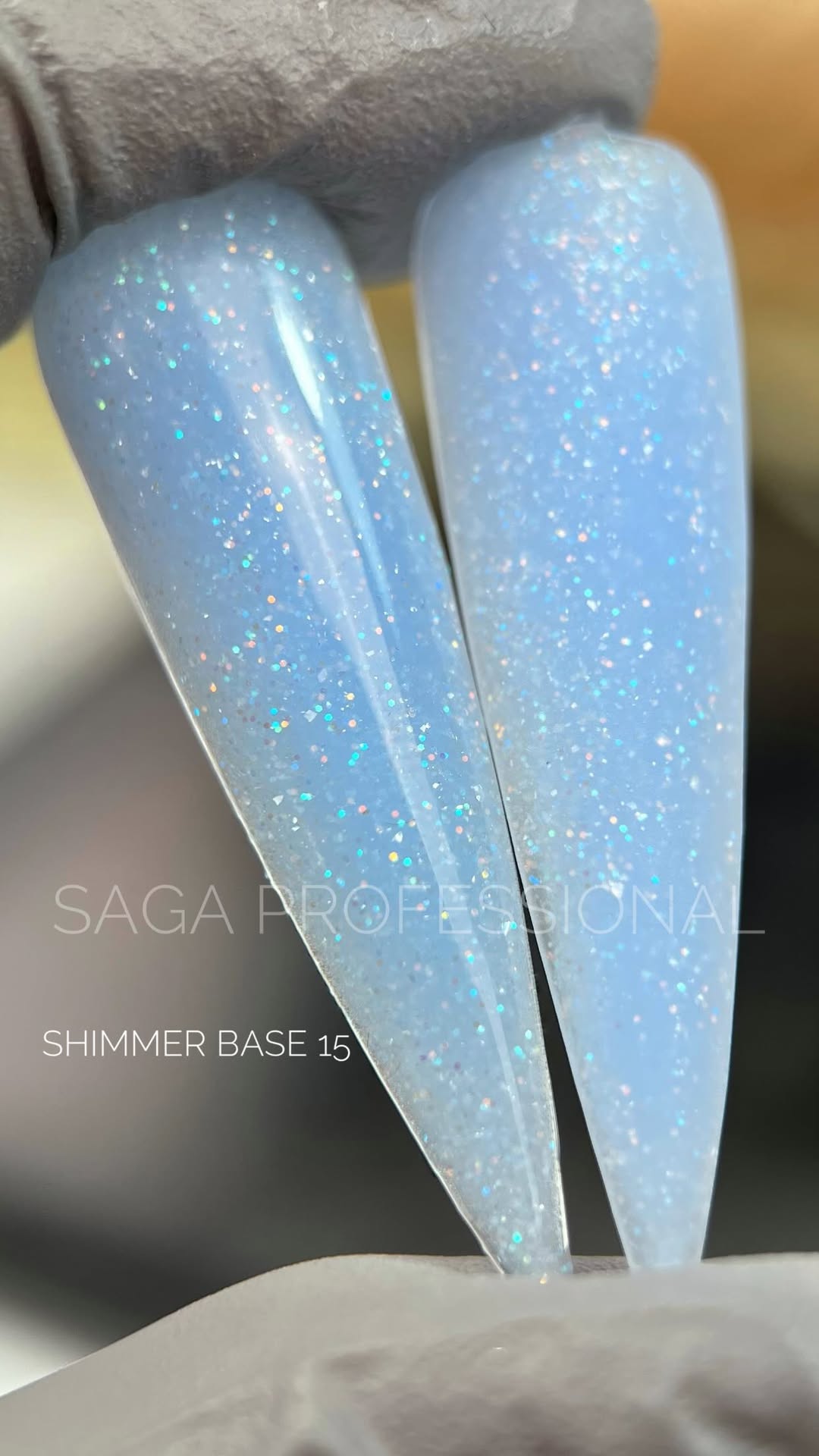 База Saga Shimmer Base № 15 ,15 мл