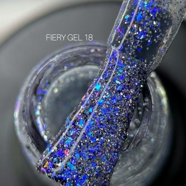 Saga Professional Світловідбивний гель лак Fiery gel №18