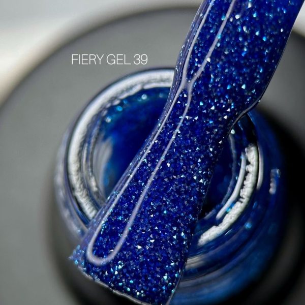 Saga Professional Світловідбивний гель лак Fiery gel №39