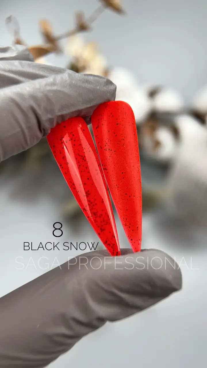 Гель лак ,SAGA Black Snow № 8